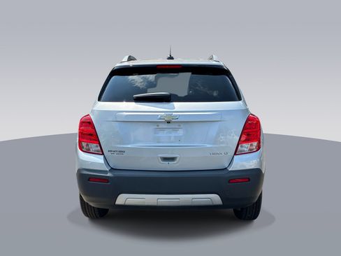 Used 2016 Chevrolet Trax LT FWD image 6