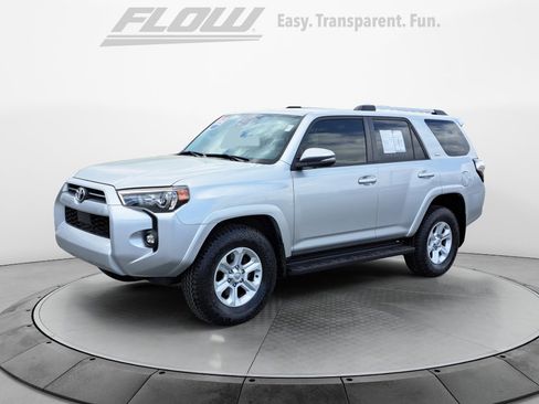 Used 2023 Toyota 4Runner SR5 Premium AWD/4WD image 4