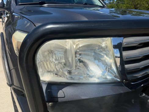 Used 2011 Toyota Land Cruiser w/ Upgrade Pkg AWD/4WD image 68