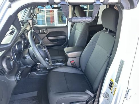 Used 2020 Jeep Wrangler Unlimited Sport AWD/4WD image 12