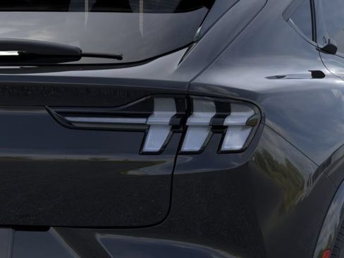 New 2026 Ford Mustang Mach-E GT AWD/4WD image 21