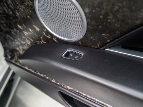 Used 2018 Aston Martin DB11 V12 image 73