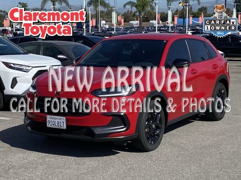 Used 2025 Honda HR-V Sport image 1