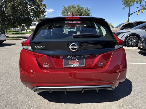 Certified 2025 Nissan Leaf SV Plus FWD image 8