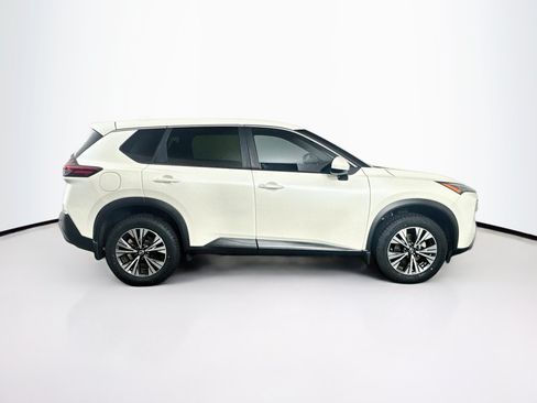 Used 2023 Nissan Rogue SV FWD image 10