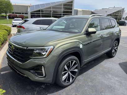 New 2026 Volkswagen Atlas SEL Premium R-Line
