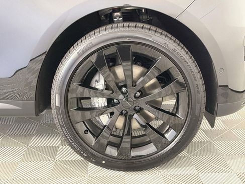 New 2026 Land Rover Range Rover Sport SE AWD/4WD image 36