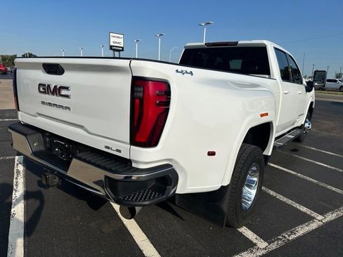 Used 2024 GMC Sierra 3500 SLE w/ SLE Value Package image 7