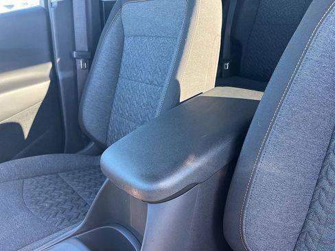 Used 2023 Chevrolet Equinox LT image 46