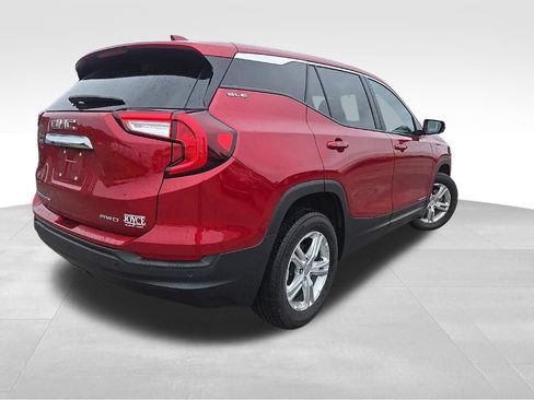 Certified 2023 GMC Terrain SLE AWD/4WD image 5