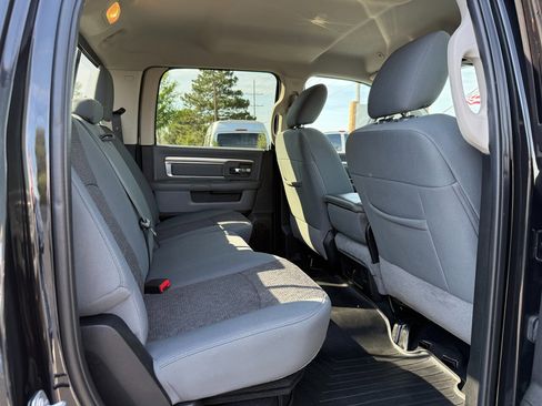 Used 2018 RAM 2500 Big Horn w/ Harvest Edition image 12