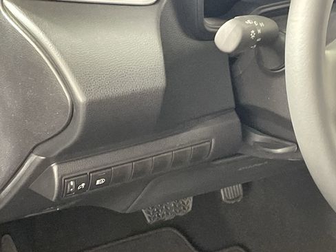 New 2026 Toyota Corolla SE image 13