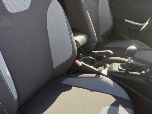 Used 2013 Ford Focus ST FWD image 13