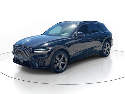Used 2024 Genesis GV70 3.5T Sport w/ Sport Advanced Package AWD/4WD image 3