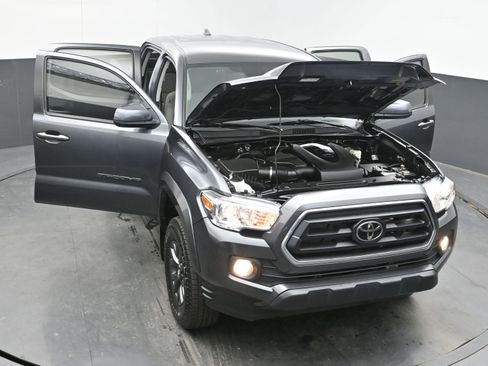 Used 2022 Toyota Tacoma SR5 image 41