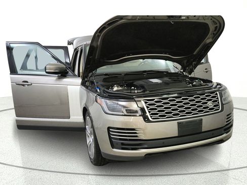 Used 2021 Land Rover Range Rover Westminster Edition AWD/4WD image 9