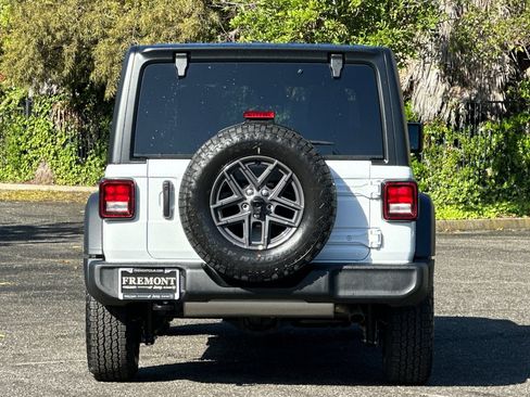 New 2026 Jeep Wrangler Unlimited Sport AWD/4WD image 4
