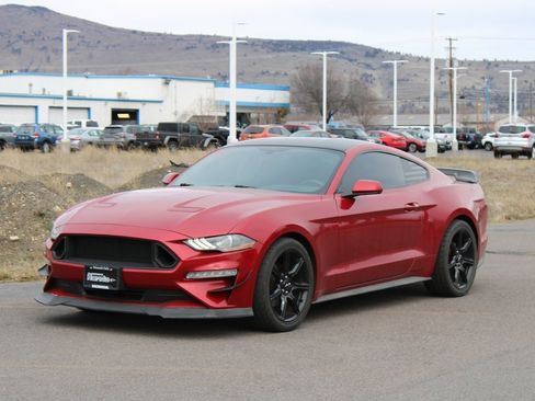 Used 2020 Ford Mustang Coupe w/ Equipment Group 101A image 7