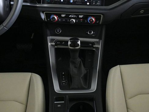 Certified 2024 Audi Q3 2.0T Premium Plus image 14