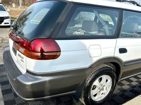 Used 1999 Subaru Legacy Wagon image 14