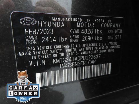 Used 2023 Genesis G70 2.0T w/ Sport Prestige Package image 28