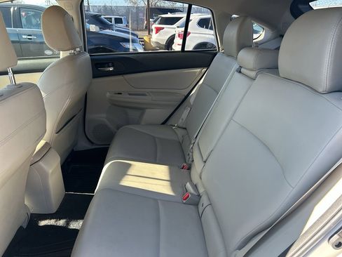 Used 2013 Subaru Crosstrek 2.0i Limited w/ Popular Pkg 2 image 10