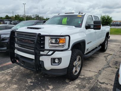 Used 2018 GMC Sierra 2500 SLT w/ Duramax Plus Package