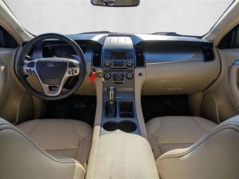 Used 2018 Ford Taurus SEL image 14