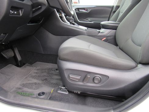 Used 2025 Toyota RAV4 Woodland Edition AWD/4WD image 15