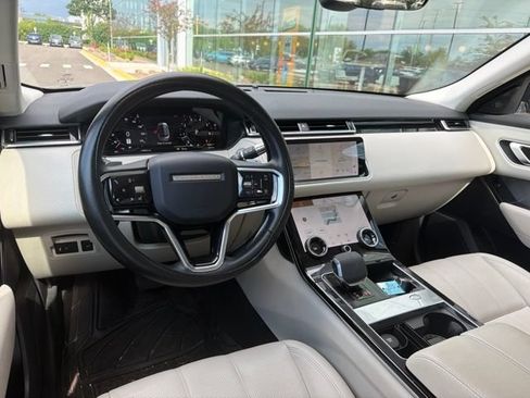 Used 2021 Land Rover Range Rover Velar S AWD/4WD image 17