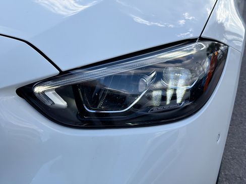 Used 2025 Mercedes-Benz C 300 4MATIC Sedan image 10