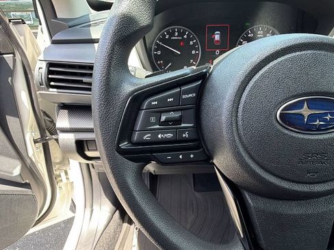 Used 2025 Subaru Crosstrek 2.5i Premium AWD/4WD image 27