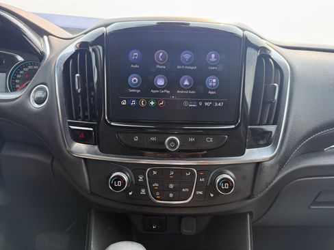 Used 2023 Chevrolet Traverse LT AWD/4WD image 18