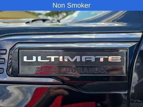 Used 2024 GMC Sierra 2500 Denali Ultimate image 10