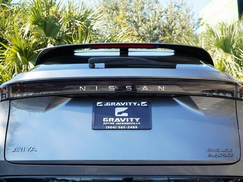 Used 2023 Nissan Ariya AWD image 12