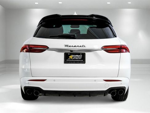 Used 2023 Maserati Grecale GT image 9