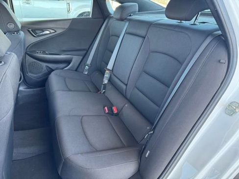 Used 2023 Chevrolet Malibu LT image 19