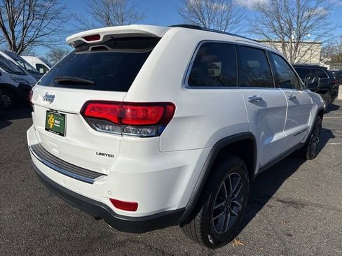 Used 2022 Jeep Grand Cherokee Limited w/ Tech Group image 18