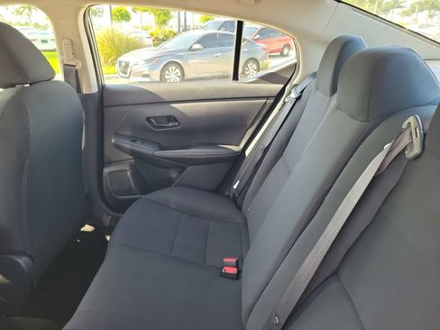 Used 2025 Nissan Sentra S FWD image 11