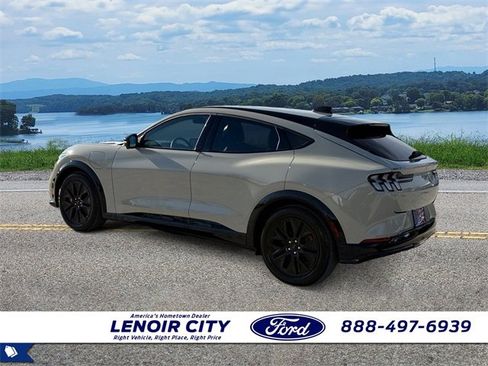 Used 2025 Ford Mustang Mach-E Premium w/ Sport Appearance Package image 5