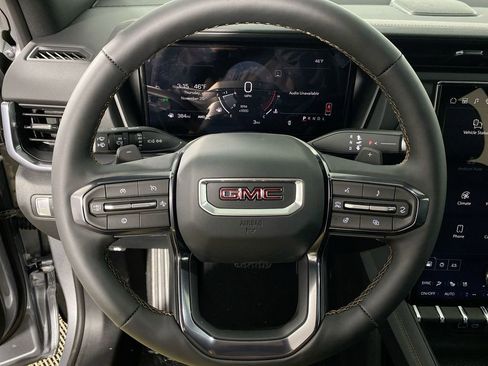 Used 2026 GMC Terrain AT4 w/ Convenience Package III AWD/4WD image 14