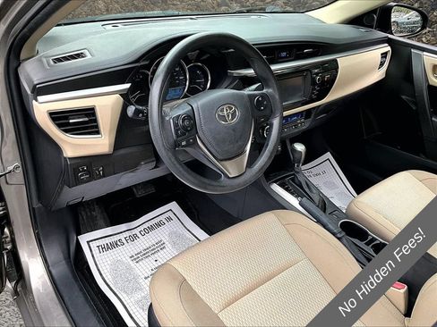 Used 2014 Toyota Corolla LE FWD image 12