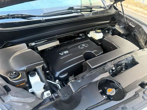 Used 2017 INFINITI QX60 Luxe w/ Deluxe Technology Package image 49