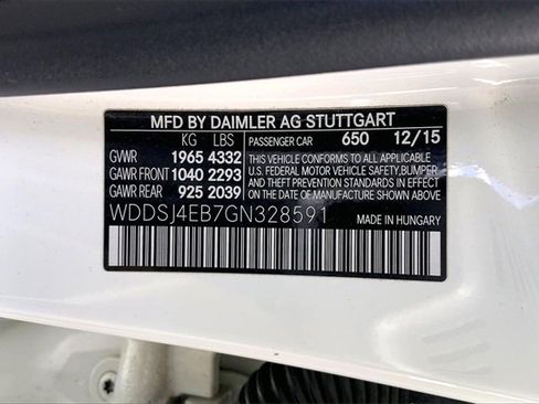 Used 2016 Mercedes-Benz CLA 250 image 28