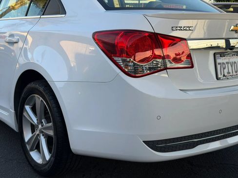 Used 2016 Chevrolet Cruze LT w/ Enhanced Safety Package FWD image 20