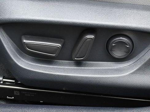 Certified 2025 Toyota Camry SE image 10