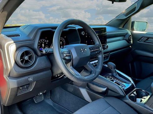 Used 2024 Chevrolet Colorado Trail Boss w/ Technology Package AWD/4WD image 20