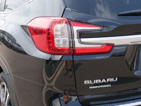 Certified 2025 Subaru Ascent Touring AWD/4WD image 17