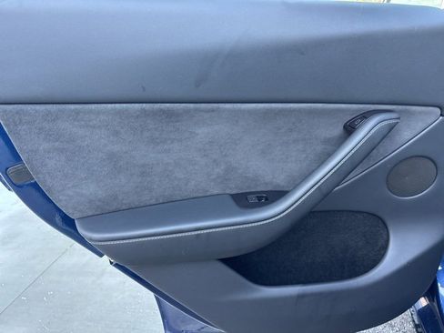 Used 2023 Tesla Model Y Long Range image 19