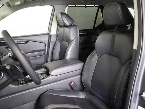 Used 2024 Honda Pilot Touring image 26
